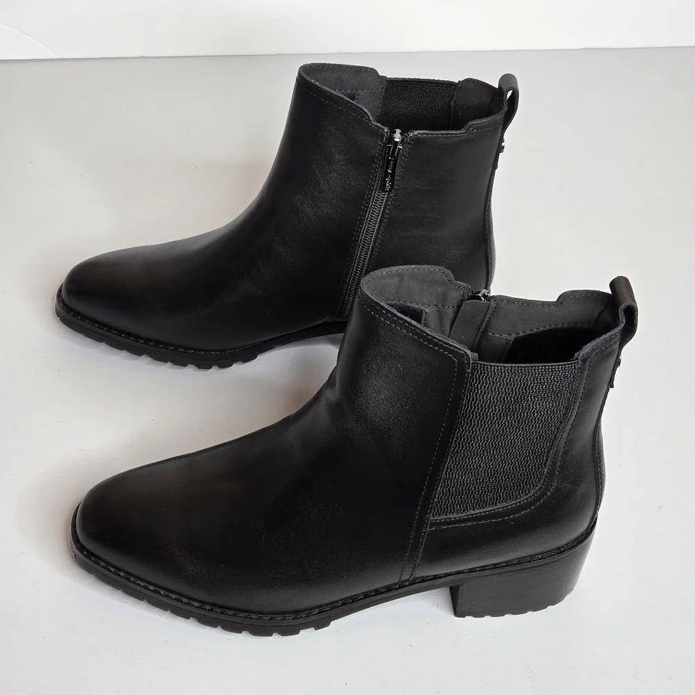 Easy Spirit Sefedra Leather Zip Ankle Black Boots & Booties 9.5 Wide